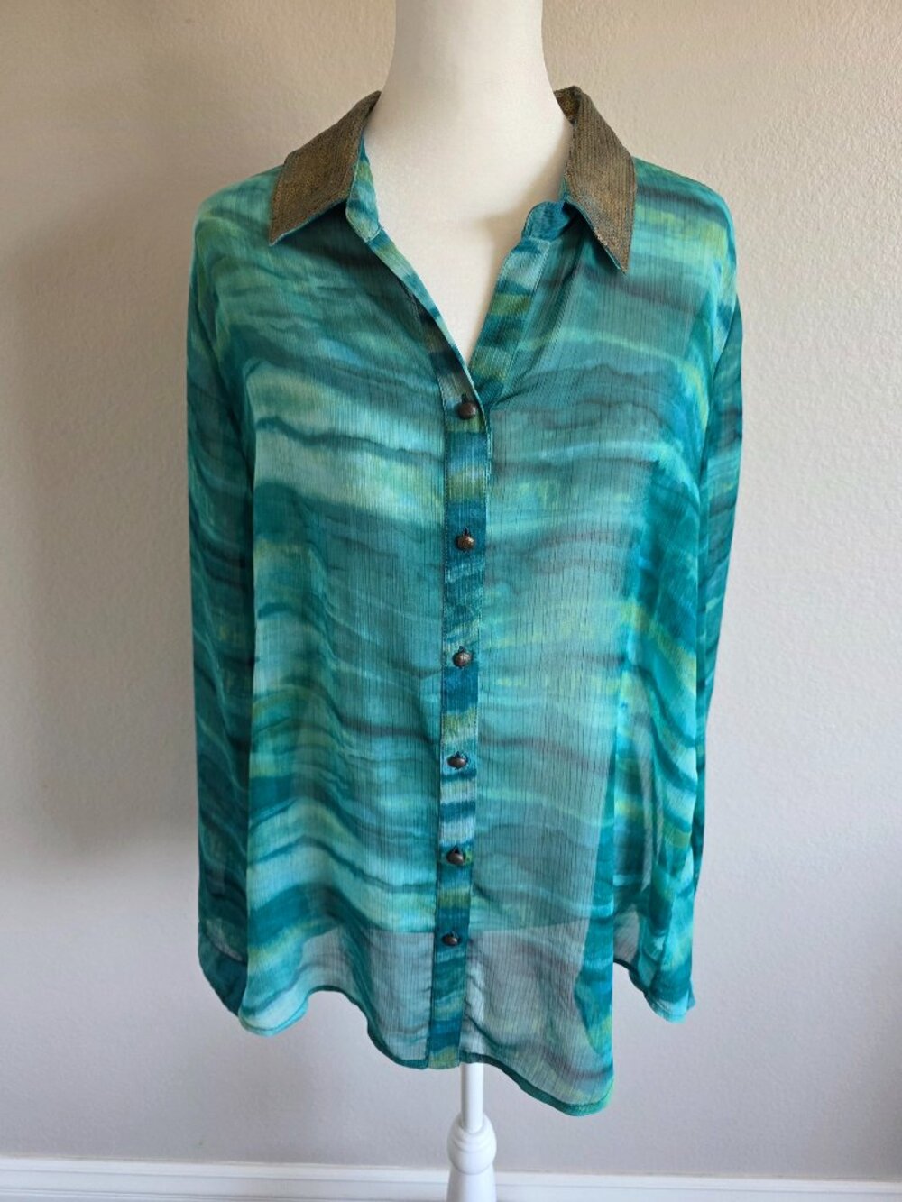 Chico's Blouse Shirt Size 2 Large Watercolor Tie Dye Sheer Shimmer Sequin Collar